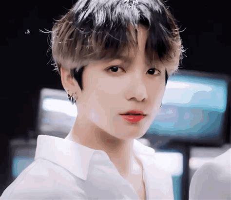 jk gif|Bts Jk GIFs .